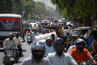 Traffic approaching Badi Chaupar, Jaipur