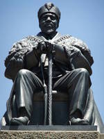 Jomo Kenyatta statue