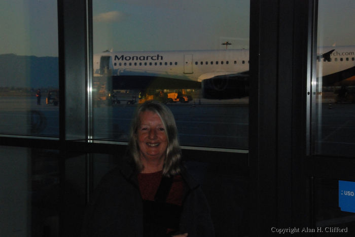 Margaret and the broken aeroplane at Brescia airport
