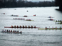 Traffic on the Thames