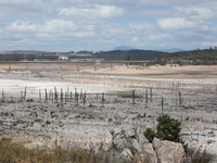 Dry Reservoir at Theewaterskloof